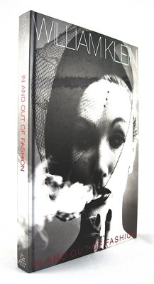 In & Out of Fashion pdf epub mobi 电子书 下载